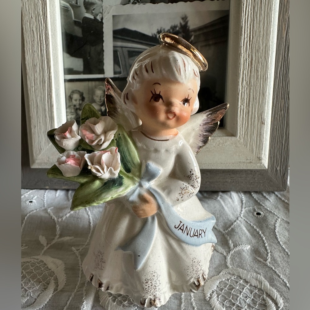 Kelvin Vintage January Angel With Carnations• Made In Japan• #C230